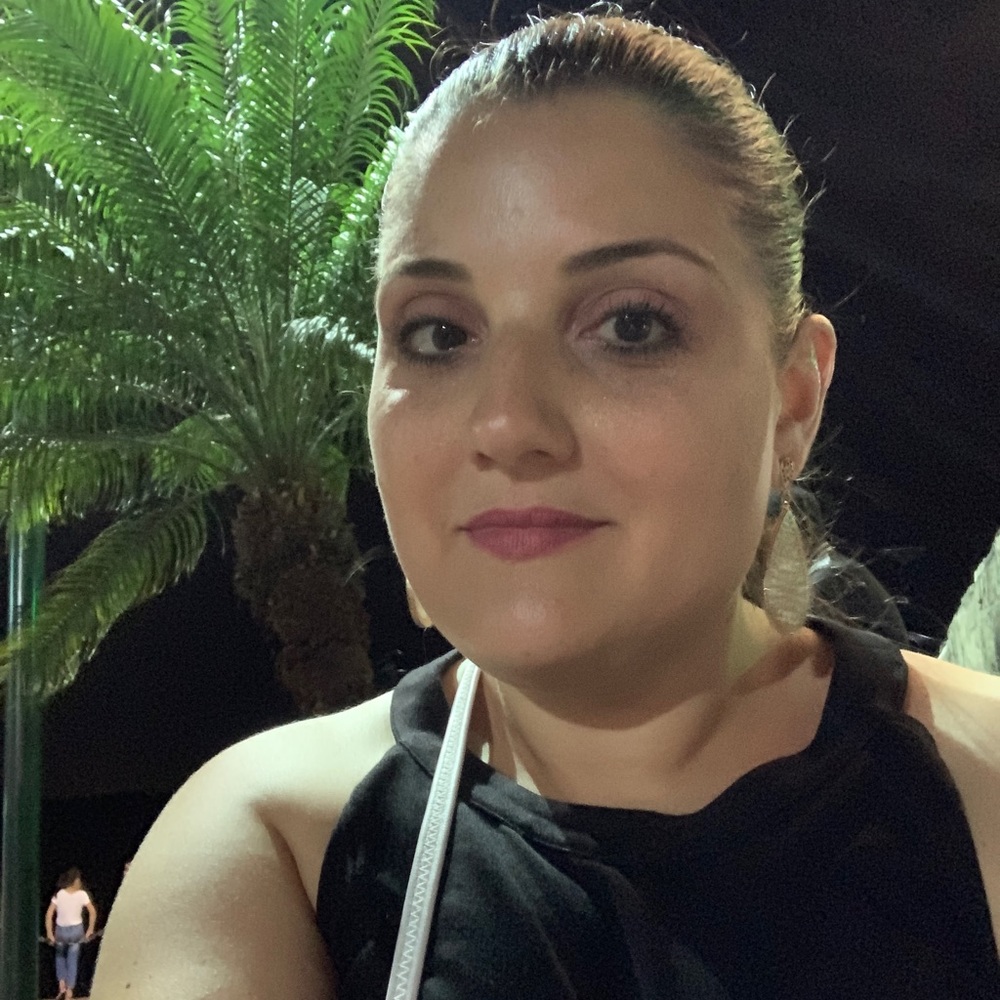 Meet your Posher, Alicia